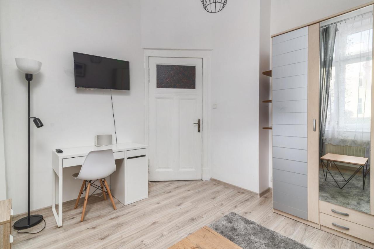 Mesa - Noclegisopot Apartament Sopot